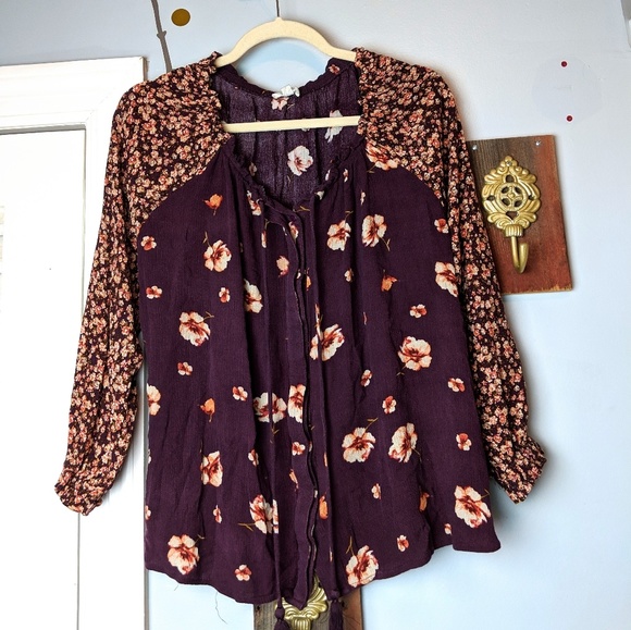 ODDY Tops - ⬇️ CCO $16 Oddy | Mixed Floral Boho Blouse